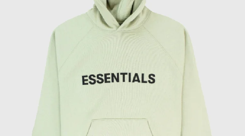 Essentials Hoodie: Casual Look